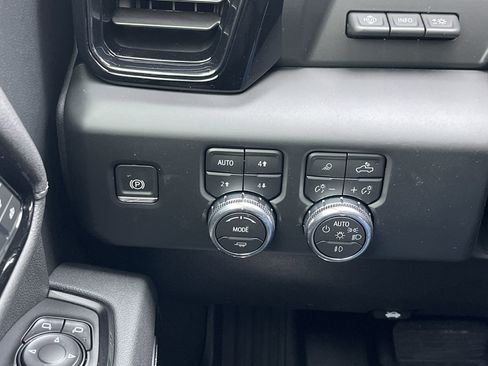 New 2026 GMC Sierra 3500 AT4 image 53