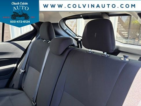 New 2025 Nissan Kicks Play S image 21