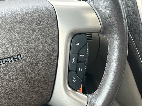 Used 2015 GMC Acadia Denali image 28