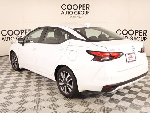 Used 2024 Nissan Versa SV w/ Trunk Package FWD image 21