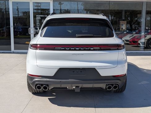 New 2026 Porsche Cayenne AWD/4WD image 10