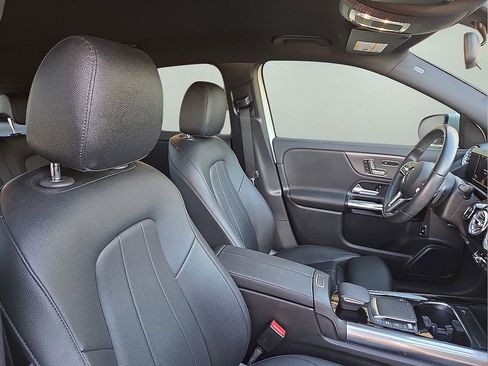 Used 2021 Mercedes-Benz GLA 250 image 14