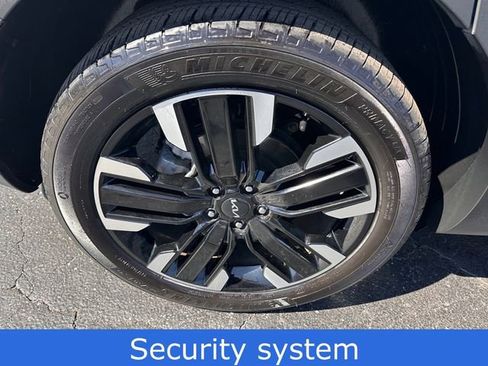 Used 2025 Kia Telluride SX Prestige image 14