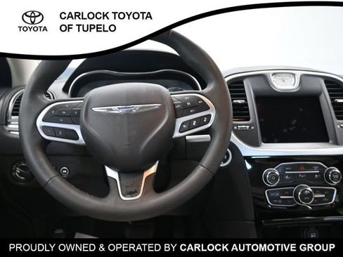Used 2023 Chrysler 300 Touring w/ Safetytec Plus Group RWD image 32