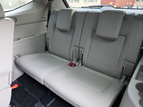 Used 2022 Volkswagen Atlas SE image 29