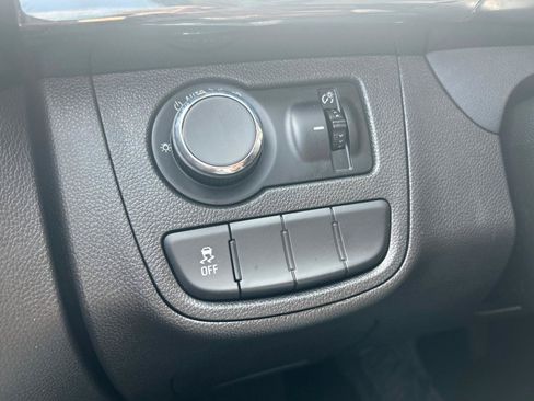 Used 2021 Chevrolet Spark LT FWD image 16