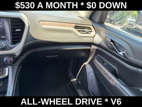 Used 2023 GMC Acadia Denali w/ Denali Ultimate Package AWD/4WD image 31