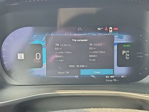Used 2023 Volvo C40 P8 Recharge Plus w/ Climate Package AWD/4WD image 18