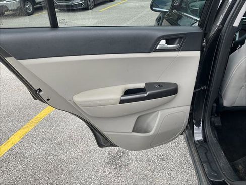Used 2021 Kia Sportage LX FWD image 21