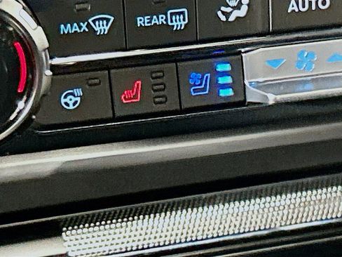 New 2025 Ford F150 Lariat w/ Equipment Group 502A High image 22