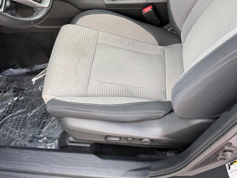 Used 2022 Subaru Outback Premium AWD/4WD image 17