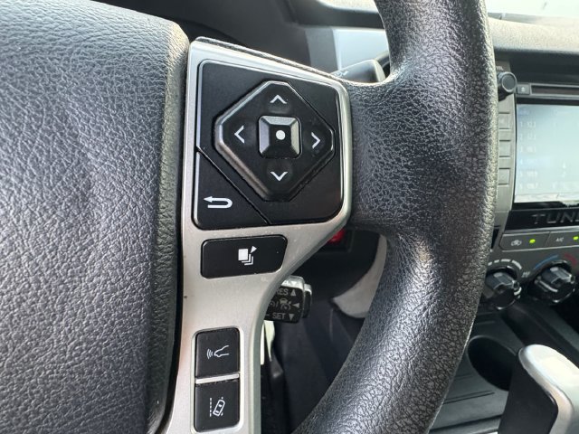 Used 2018 Toyota Tundra SR5 w/ SR5 Upgrade Package RWD image 8
