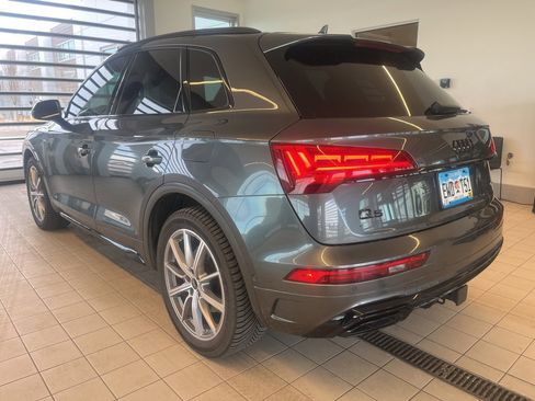 Used 2025 Audi Q5 e Prestige image 4
