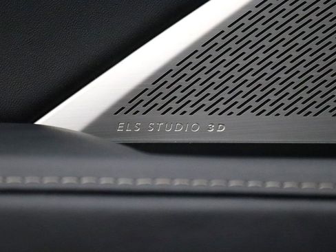 Used 2023 Acura MDX SH-AWD w/ Advance Package image 13