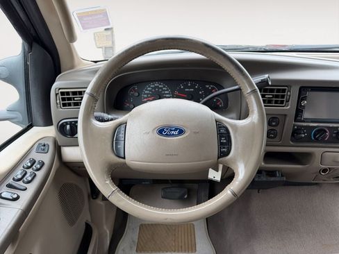 Used 2003 Ford Excursion XLT AWD/4WD image 13