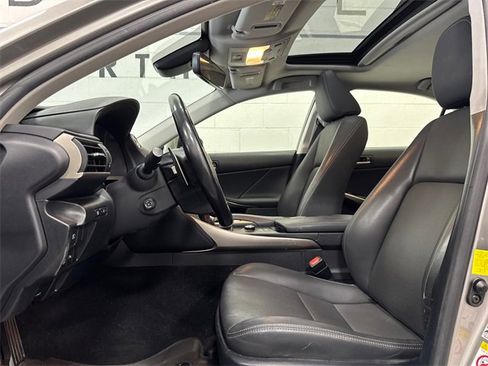 Used 2017 Lexus IS 300 300 image 22