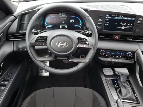 New 2026 Hyundai Elantra Sport image 7