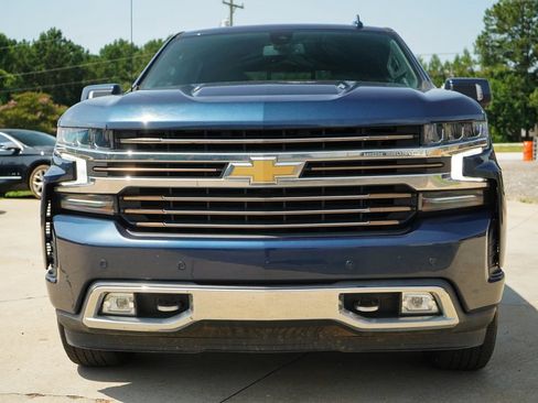 Used 2021 Chevrolet Silverado 1500 High Country AWD/4WD image 17