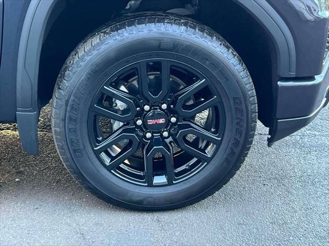 Used 2024 GMC Sierra 1500 Elevation w/ Preferred Package AWD/4WD image 9