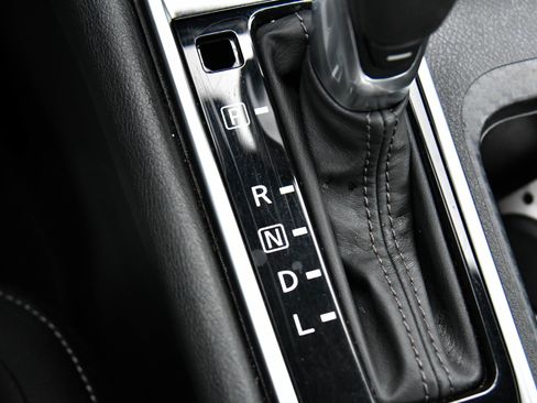 Used 2024 Nissan Sentra SV w/ All-Weather Package image 22