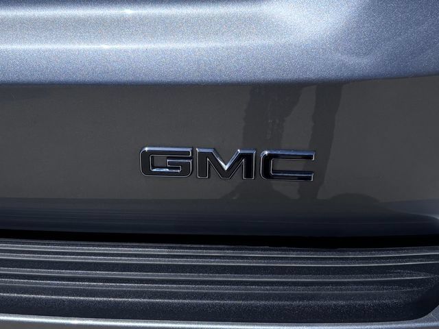 Used 2026 GMC Yukon Denali Ultimate AWD/4WD image 29