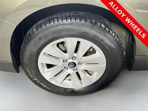 Used 2019 Subaru Outback 2.5i image 30