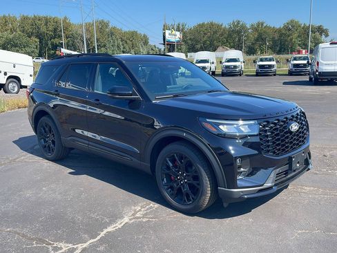New 2027 Ford Explorer ST w/ Sun And Sound Package AWD/4WD image 7