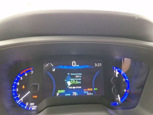 Used 2021 Toyota Corolla LE image 20