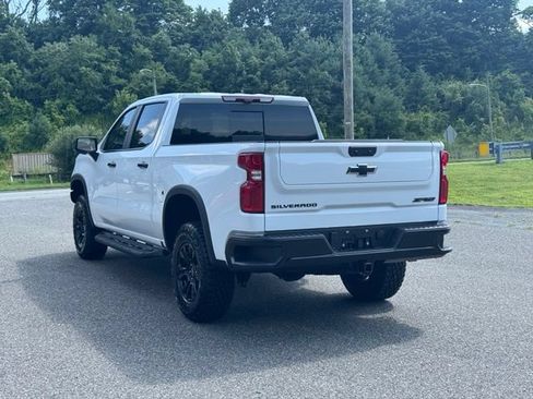 New 2026 Chevrolet Silverado 1500 ZR2 w/ LPO, Dark Essentials Package AWD/4WD image 6