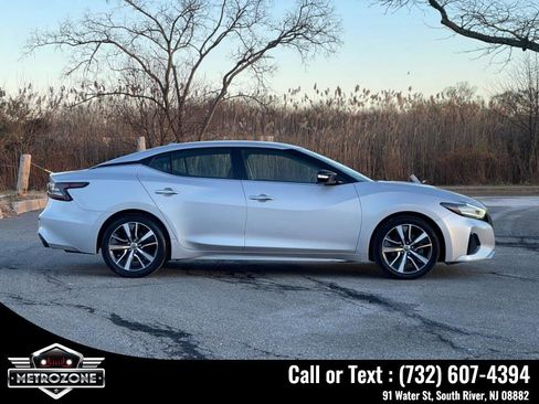 Used 2020 Nissan Maxima 3.5 SV w/ Floor Mat Group image 9