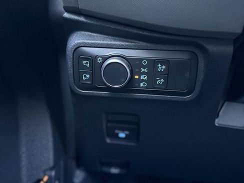 Used 2022 Ford Bronco Badlands image 19