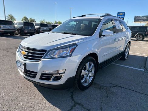 Used 2017 Chevrolet Traverse Premier AWD/4WD image 6