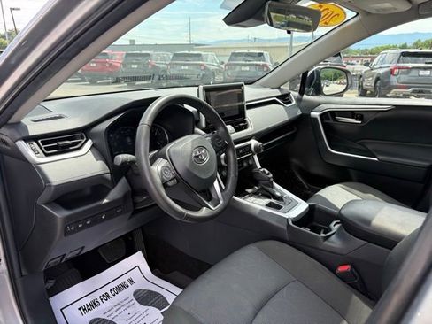 Used 2025 Toyota RAV4 XLE w/ Convenience Package AWD/4WD image 3