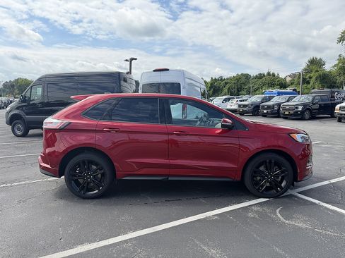 Certified 2024 Ford Edge ST w/ Equipment Group 401A AWD/4WD image 7