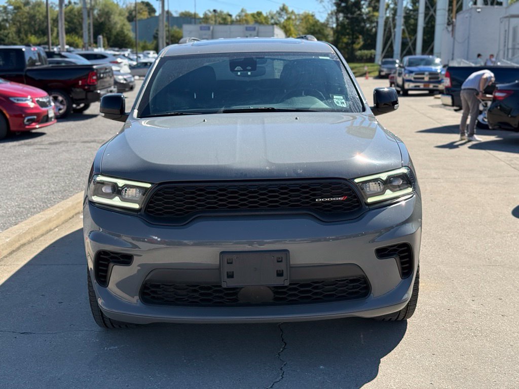 Used 2024 Dodge Durango GT AWD/4WD image 3