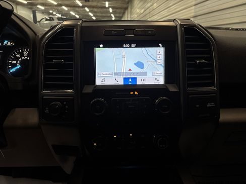 Used 2018 Ford F150 XLT w/ Equipment Group 302A Luxury image 18