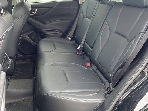 Used 2019 Subaru Forester Limited AWD/4WD image 3