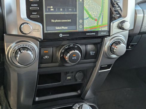 Used 2021 Toyota 4Runner SR5 image 29