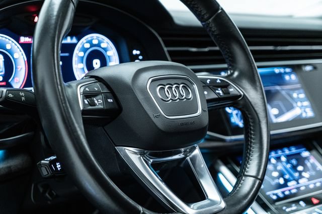 Used 2019 Audi Q8 Prestige w/ Luxury Package AWD/4WD image 23