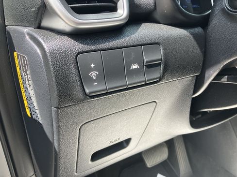 Used 2022 Kia Sportage LX AWD/4WD image 14