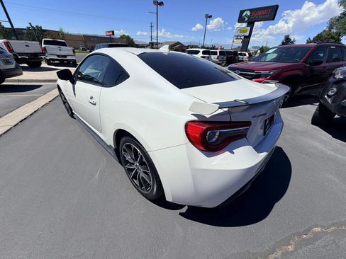 Used 2019 Subaru BRZ Limited RWD image 5