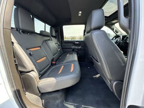 Used 2021 GMC Sierra 2500 AT4 w/ AT4 Premium Plus Package AWD/4WD image 28
