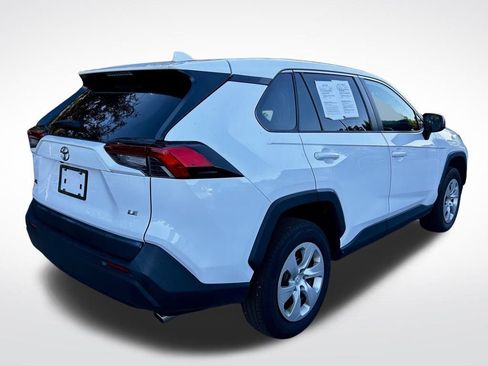 Used 2023 Toyota RAV4 LE image 6