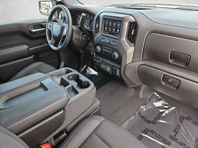 Used 2023 Chevrolet Silverado 1500 Custom AWD/4WD image 27