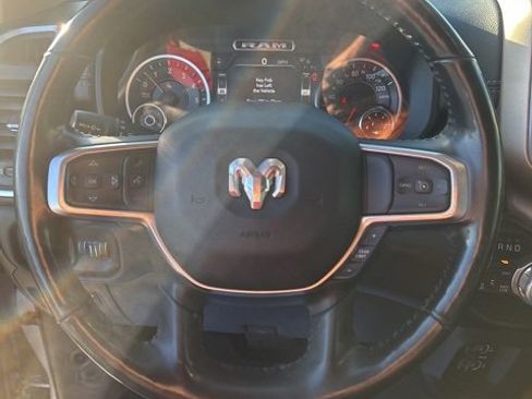 Used 2020 RAM 1500 Laramie image 18