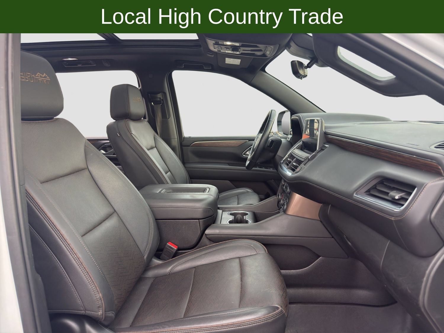 Used 2023 Chevrolet Suburban High Country AWD/4WD image 16