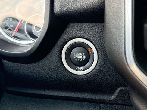 Certified 2022 RAM 1500 Big Horn image 28