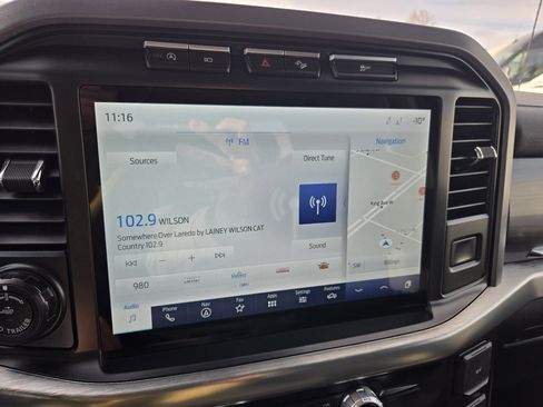 Used 2021 Ford F150 Lariat w/ Equipment Group 502A High image 29