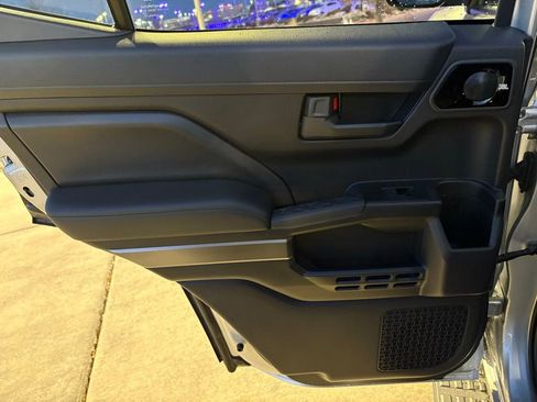 Used 2025 Toyota 4Runner TRD Off-Road Premium image 21