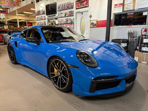 Used 2023 Porsche 911 Turbo S AWD/4WD image 3